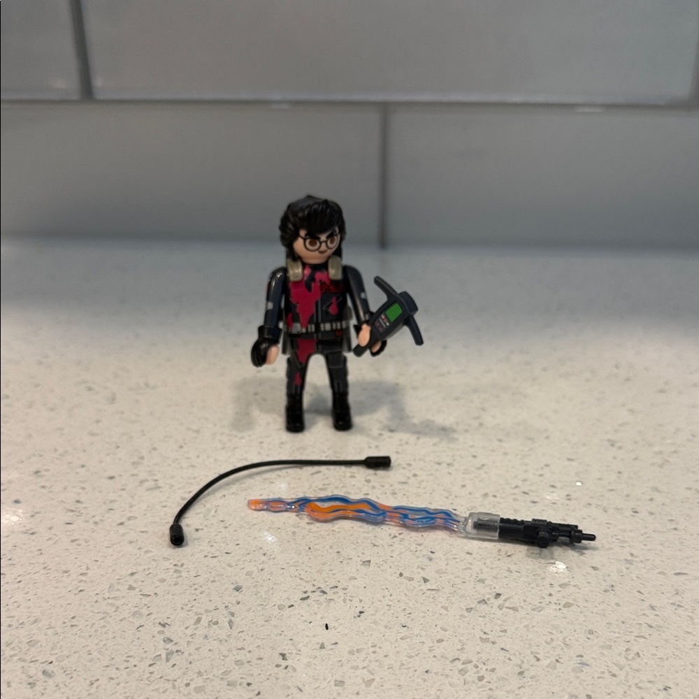Playmobil ghostbusters action figure